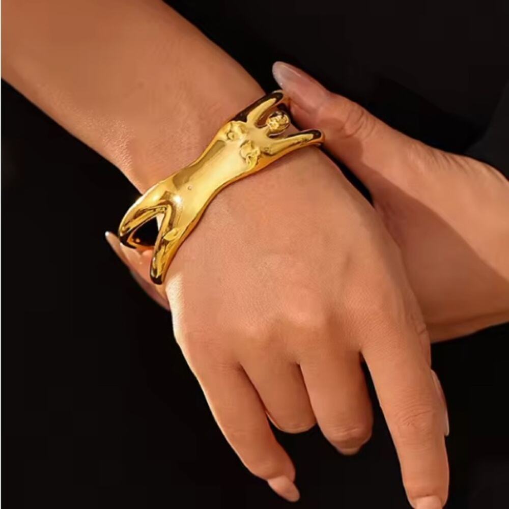 Creative Figure Body Bracelet Bangle Stainless Steel 18K Gold Plated